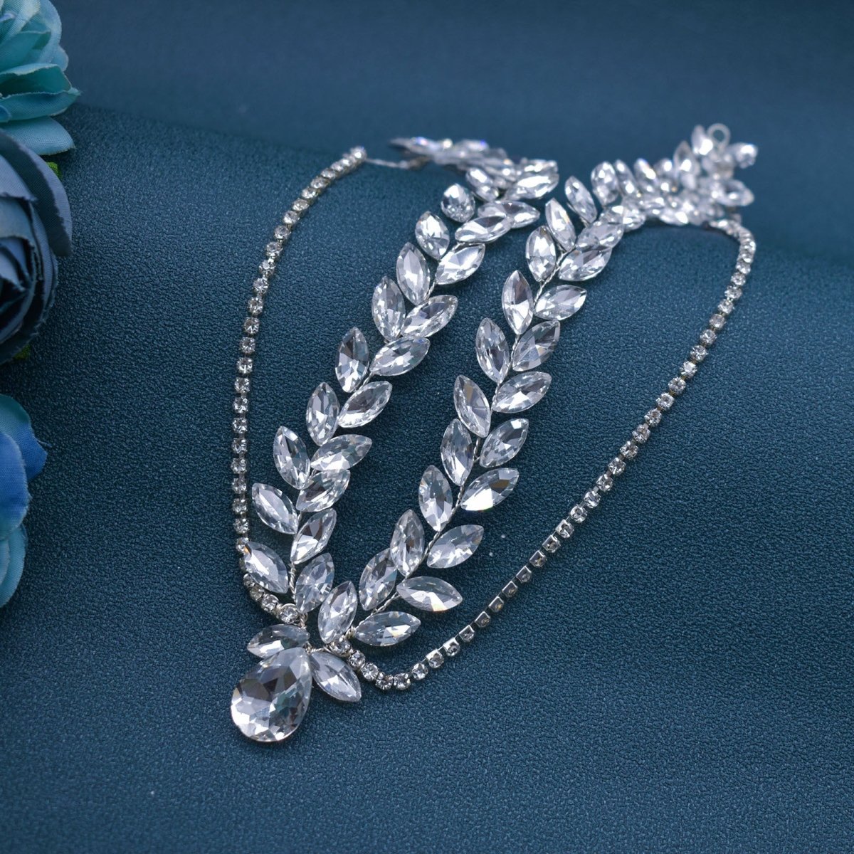 Versatile Glistening Teardrop Crystal Forehead Chain Hair Accessory (MAC331) - Mariam's Collection