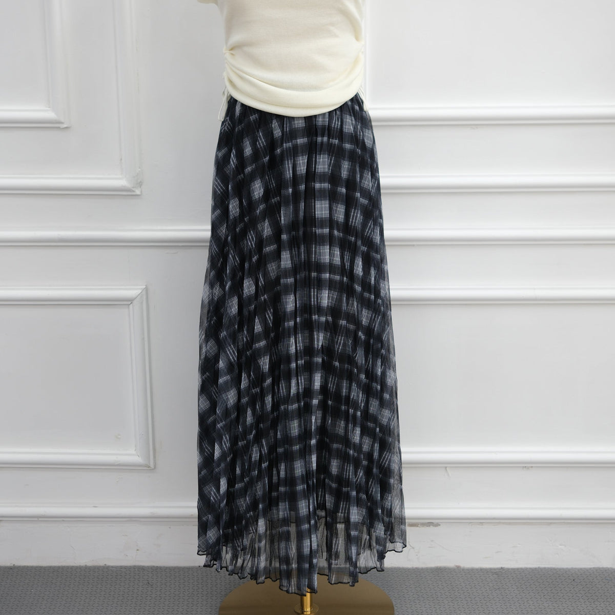 Vintage Plaid Mesh Pleated Maxi Skirt(MS597) - Mariam's Collection