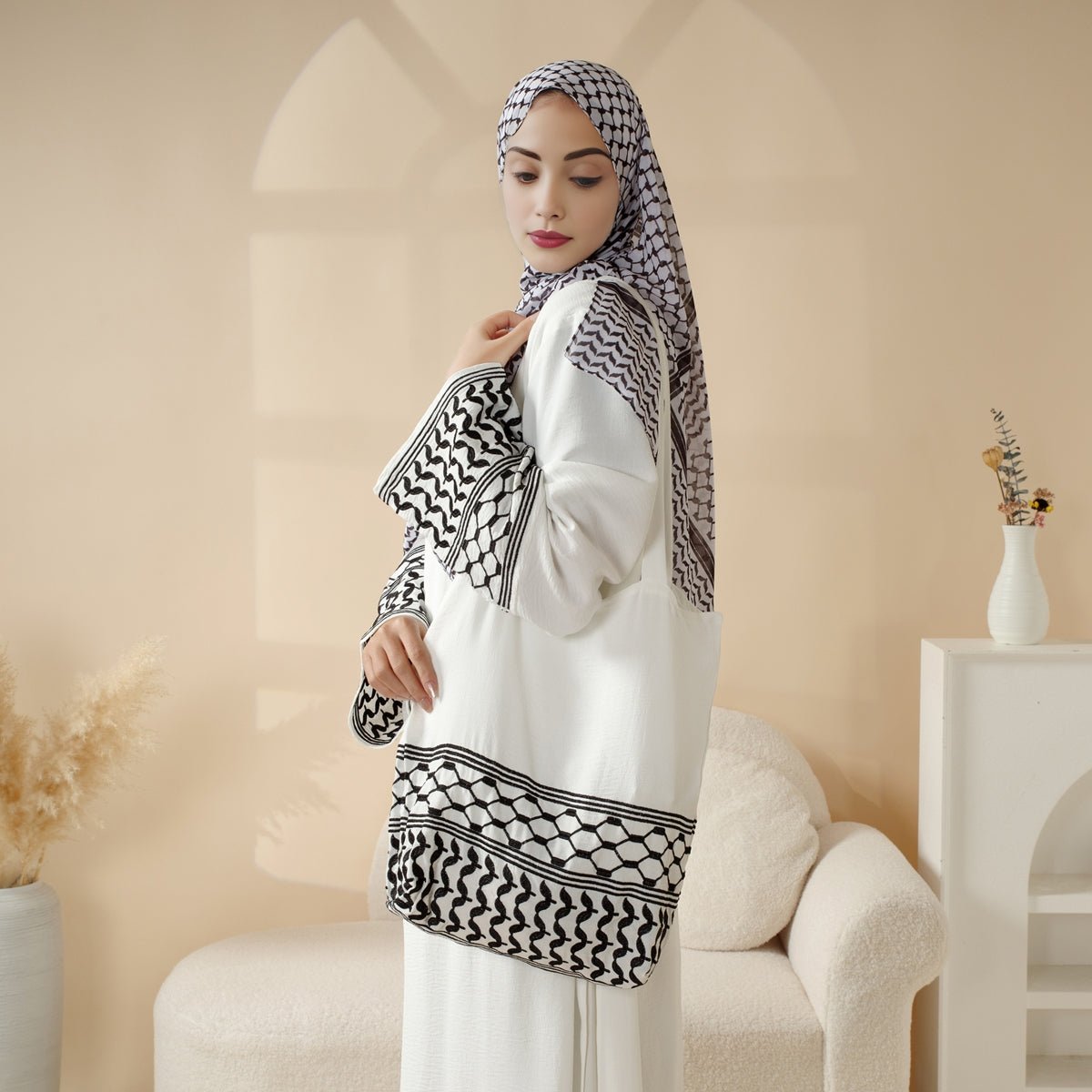 Celebrating Culture and Modernity: Discover Abayas That Tell a Story - Mariam's Collection