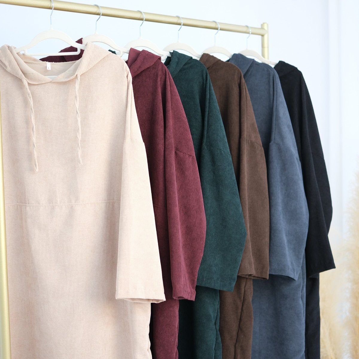 Corduroy Abaya: Warmth and Texture for Autumn and Winter