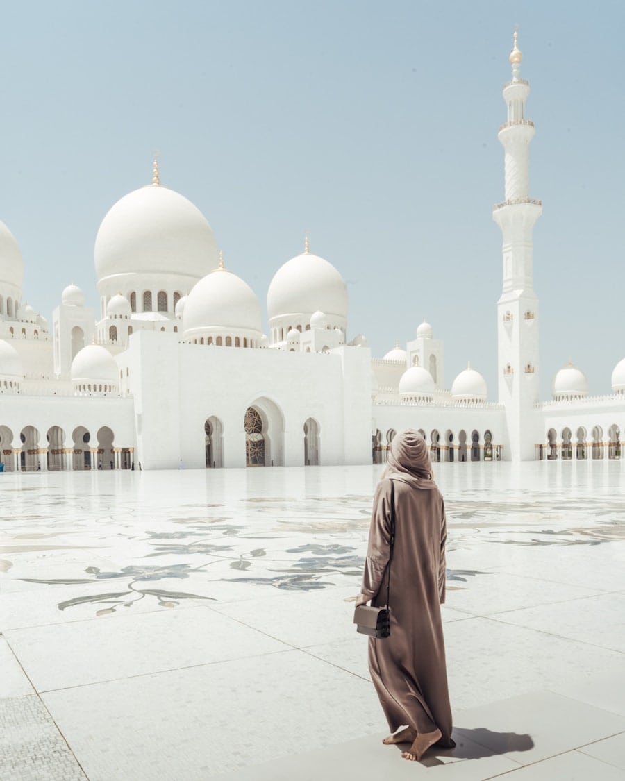 What to Wear While Traveling This Eid Break: Modest Looks That Pack Light & Wear Big May 2025 - Mariam's Collection