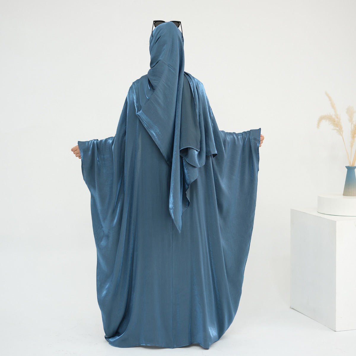 Luminous Beaded Abaya Collection | Luxury Solid Color Bell Sleeve Evening Wear Robes (MOA196)
