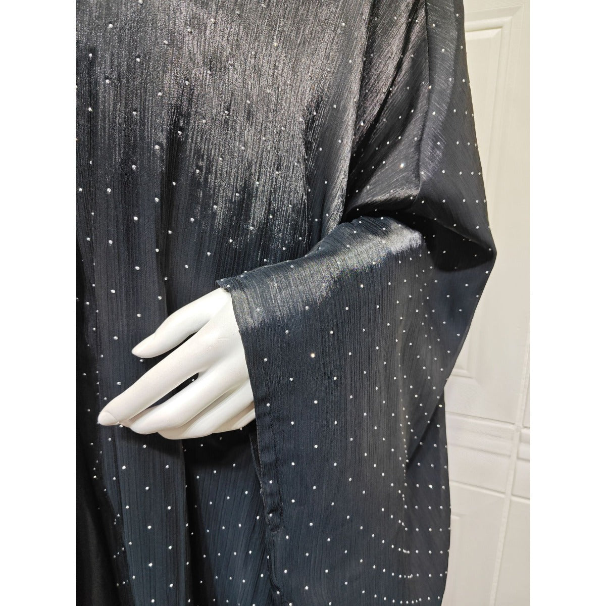 Luxury Muslim Starlight Evening Wear Abaya Set | Midnight Blue Diamond-Embellished Robe Jacket with Matching Hijab(MOA201)