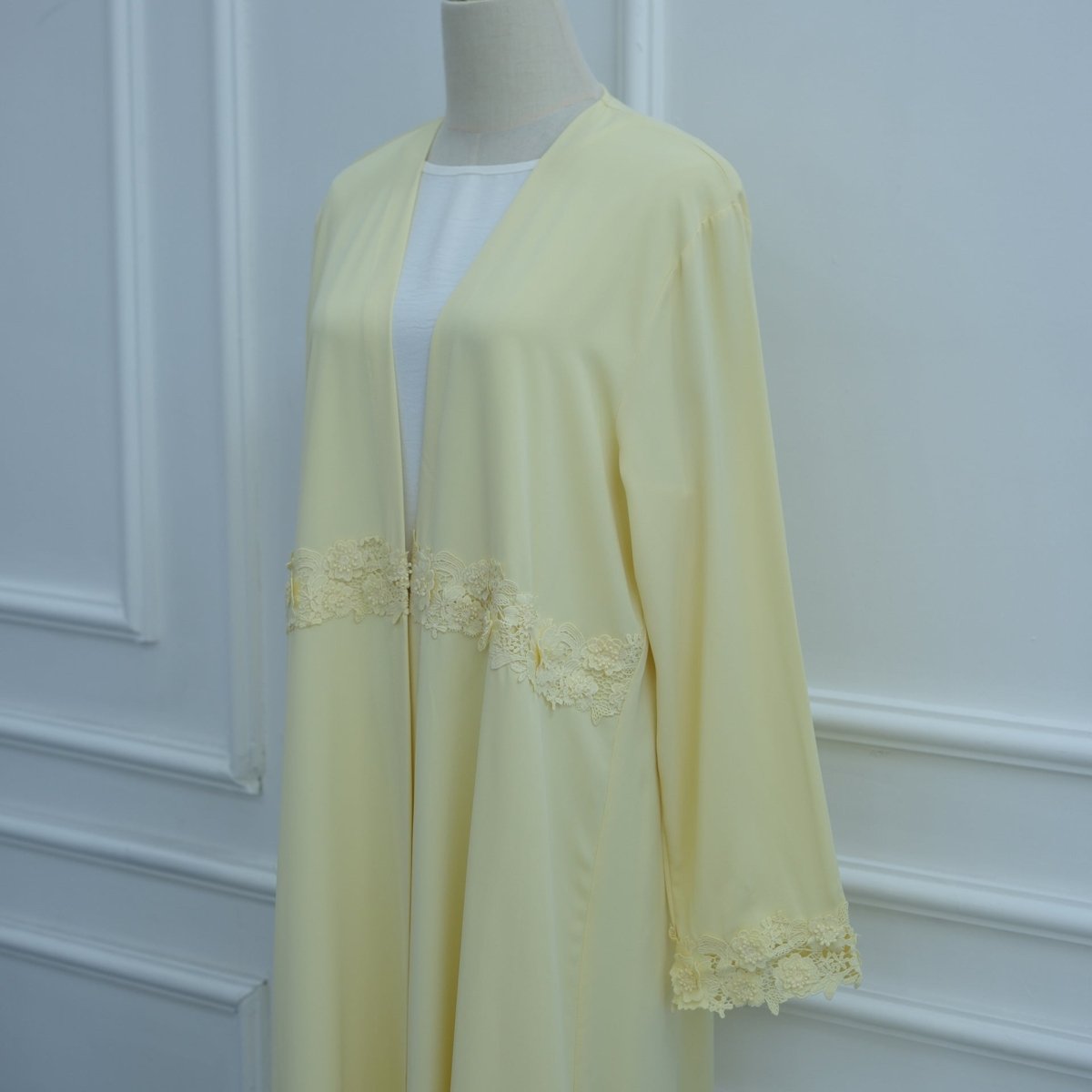 3D Floral Lace Trim Open Abaya(MOA336) - Mariam's Collection