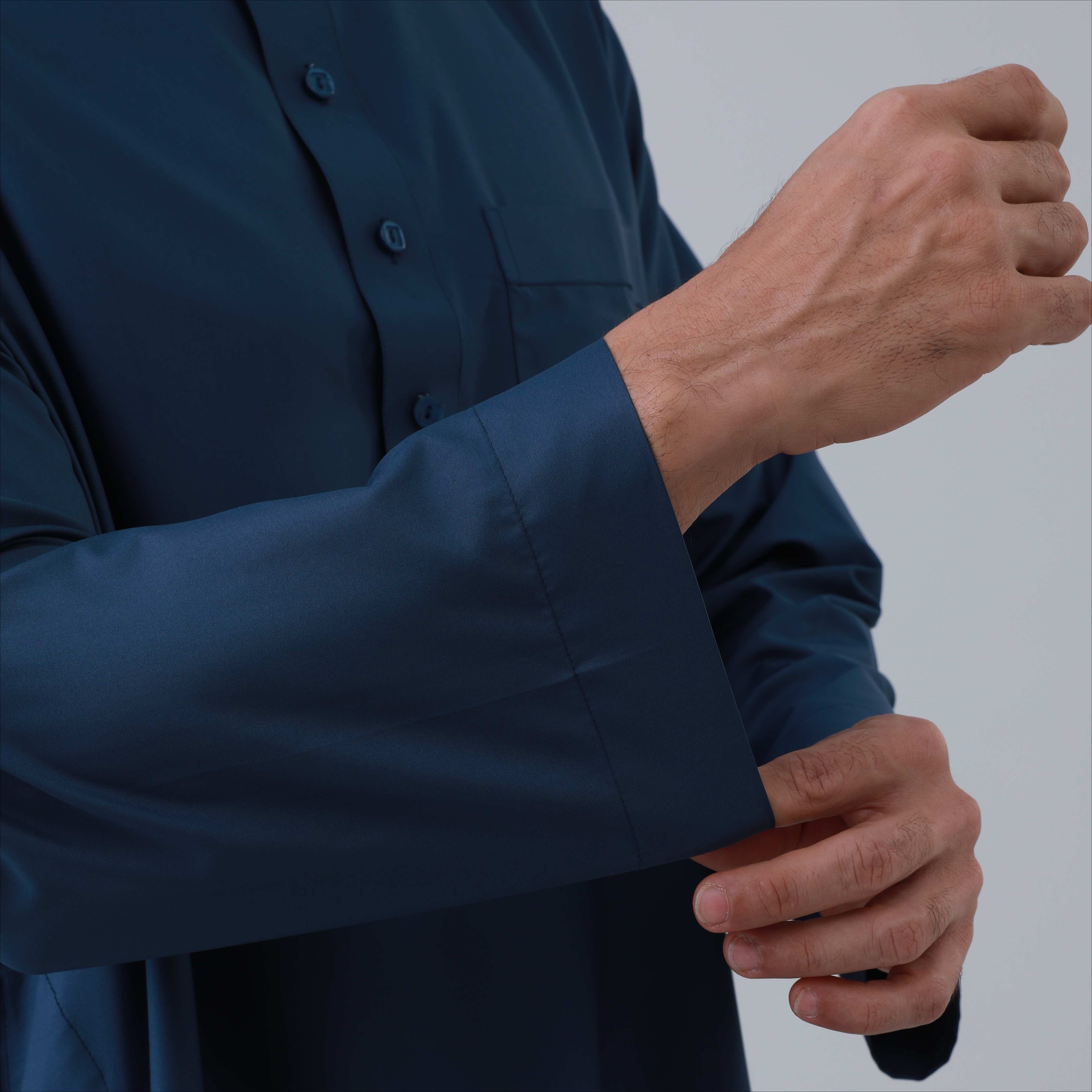 Men's Solid Color Thobe with Button Placket(MT036)