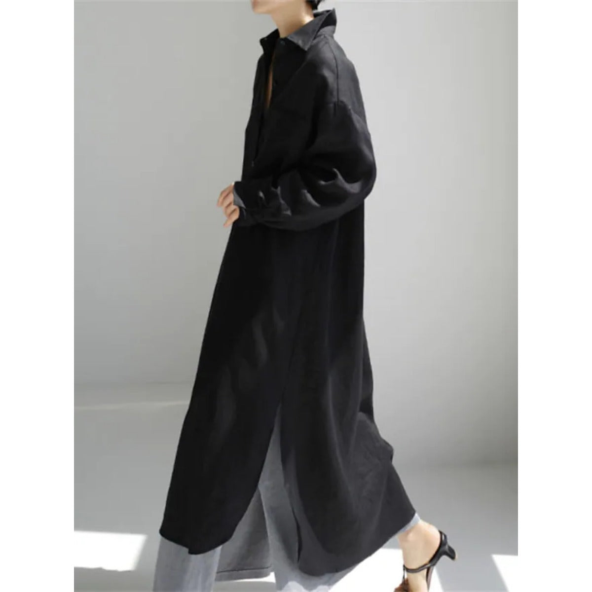 Muslim Casual Elegance Linen-Blend Shirt Dress | Modest Maxi with Button Front & Side Slits. (MS096)