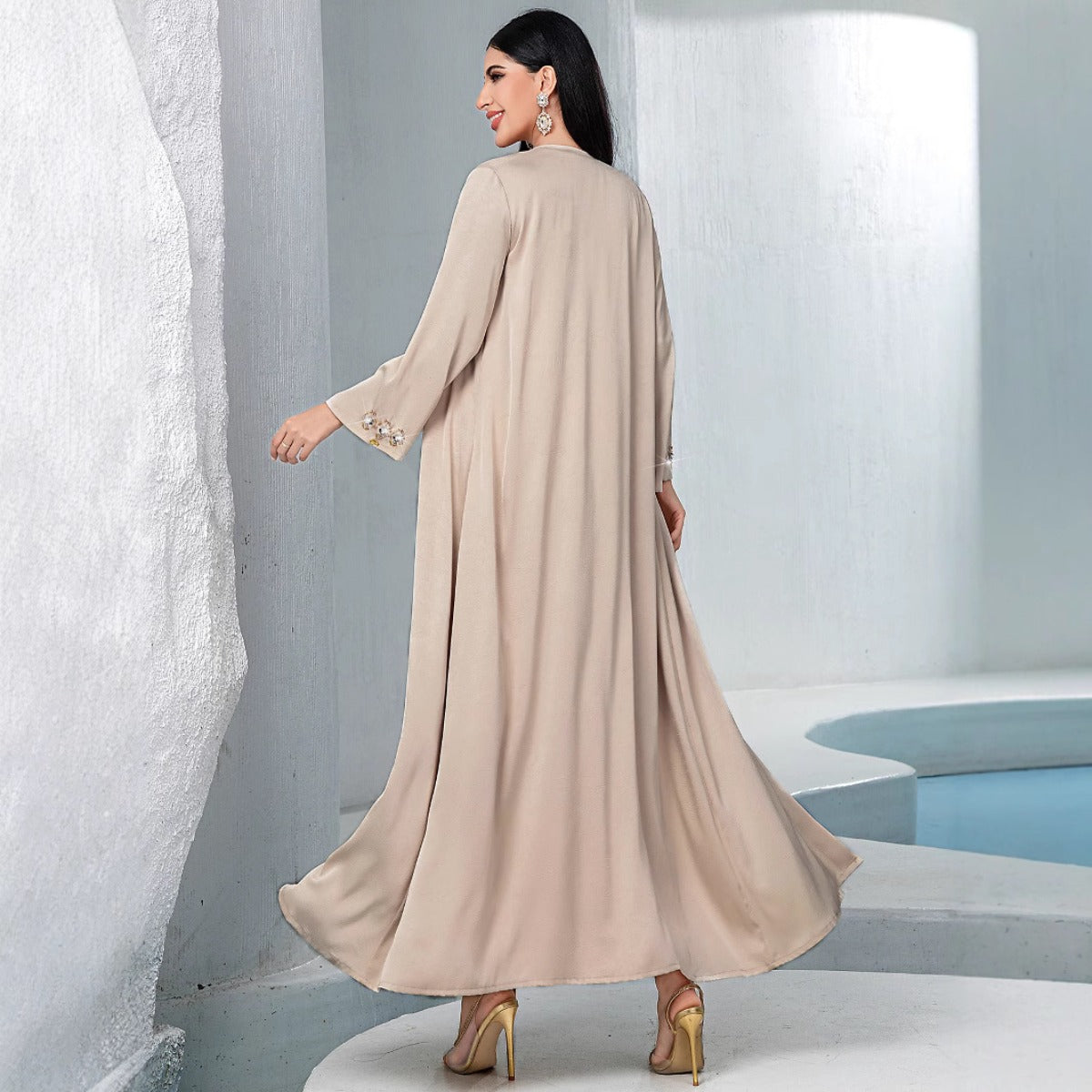 Luxury Muslim Kaftan Set Evening Wear | Beige Hand-Sewn Diamond Two-Piece Dress with Bell Sleeves(MOA202)