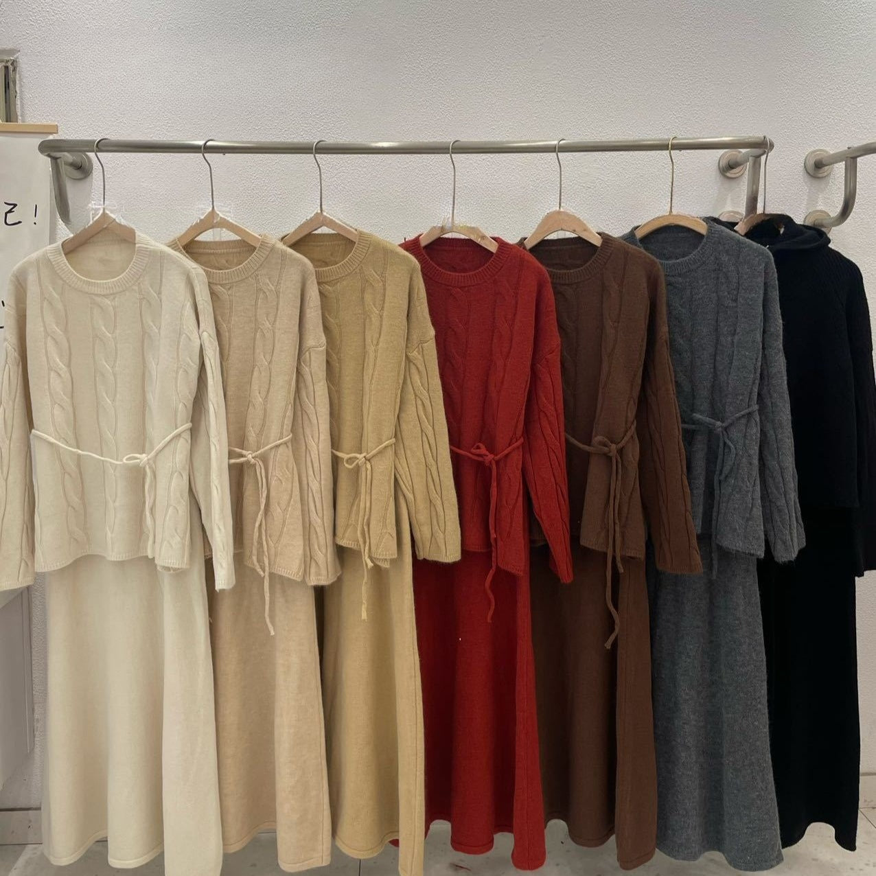 Autumn Winter Cable Knit Two-Piece Set | Round Neck Tie-Waist Sweater & Loose Skirt(MS133)