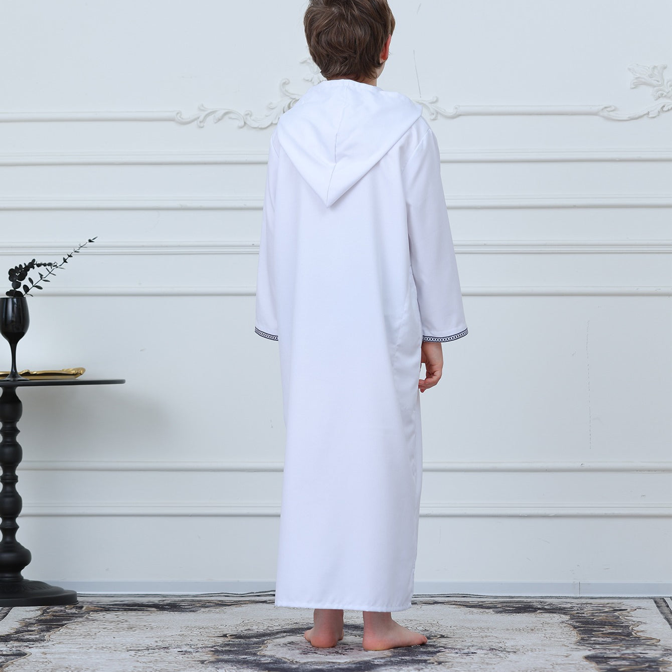 Boys Embroidered Hooded Thobe with Pockets (MKB014)