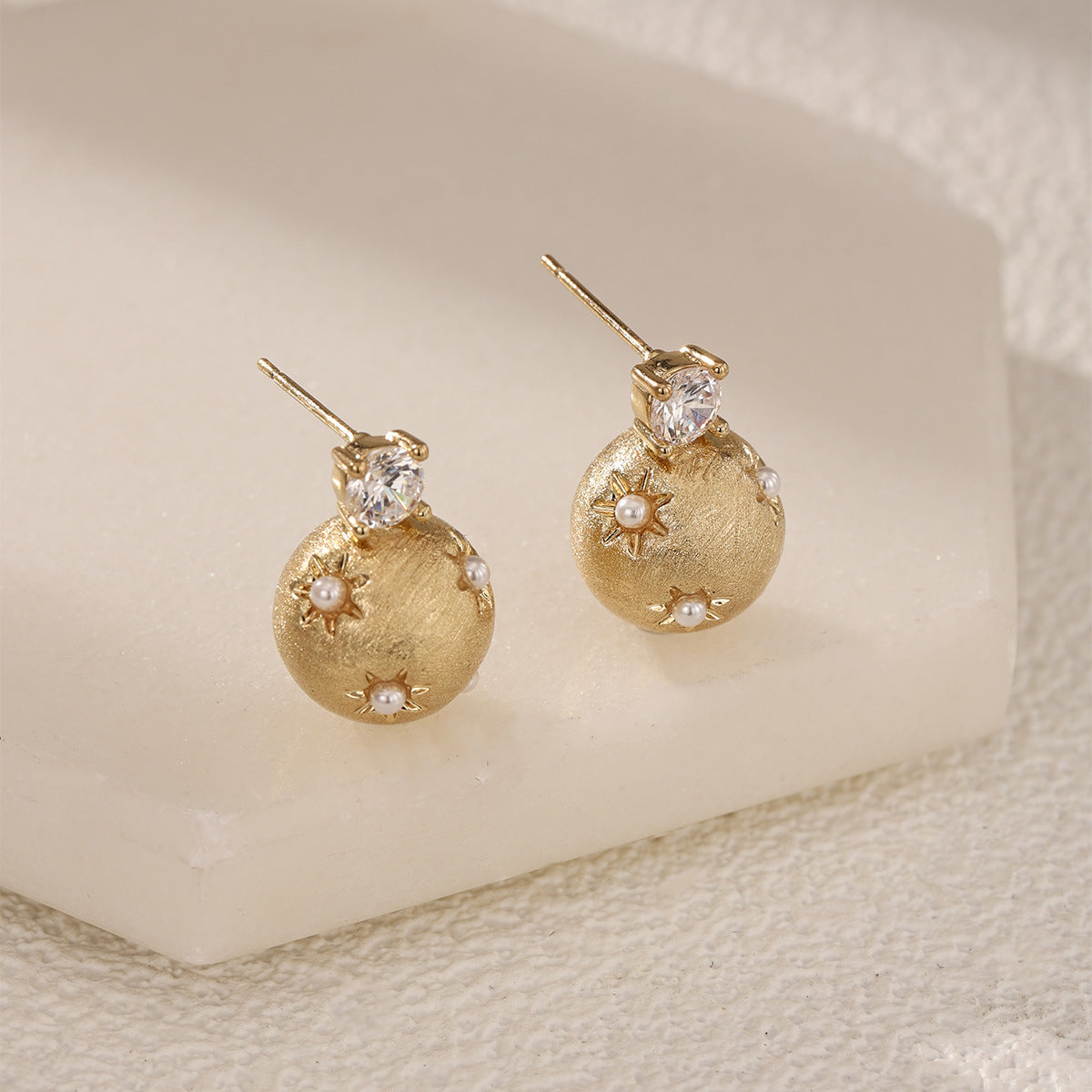 Elegant Brushed Heart Stud Earrings（MAC460）