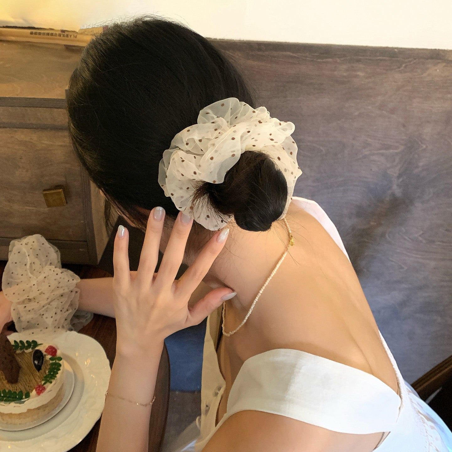 Polka Dot Scrunchie Hair Tie（MAC464）