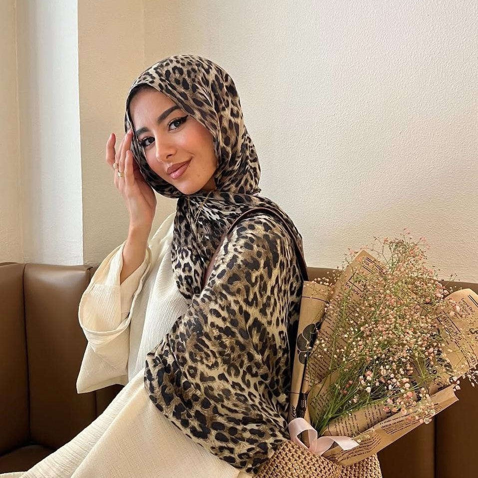 Versatile Leopard Print Fashionable Hijab (MH164)
