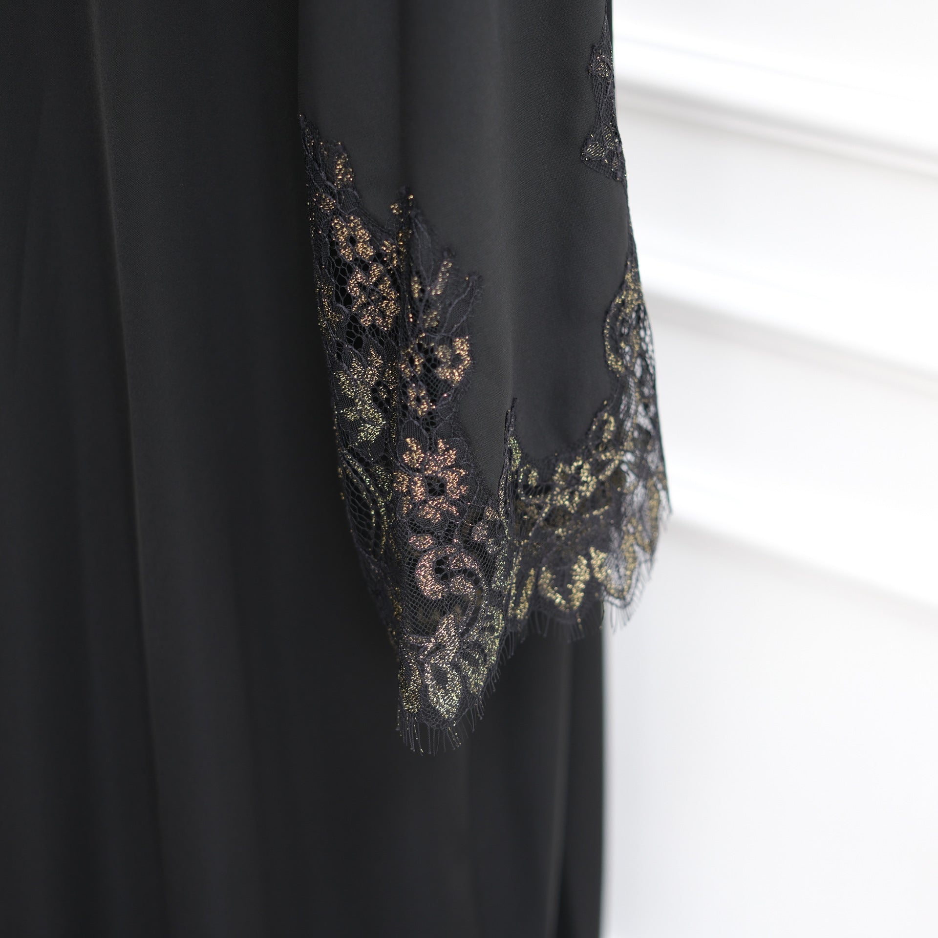 Lace-Panel Flared-Sleeve Open Abaya with Pockets(MOA332)