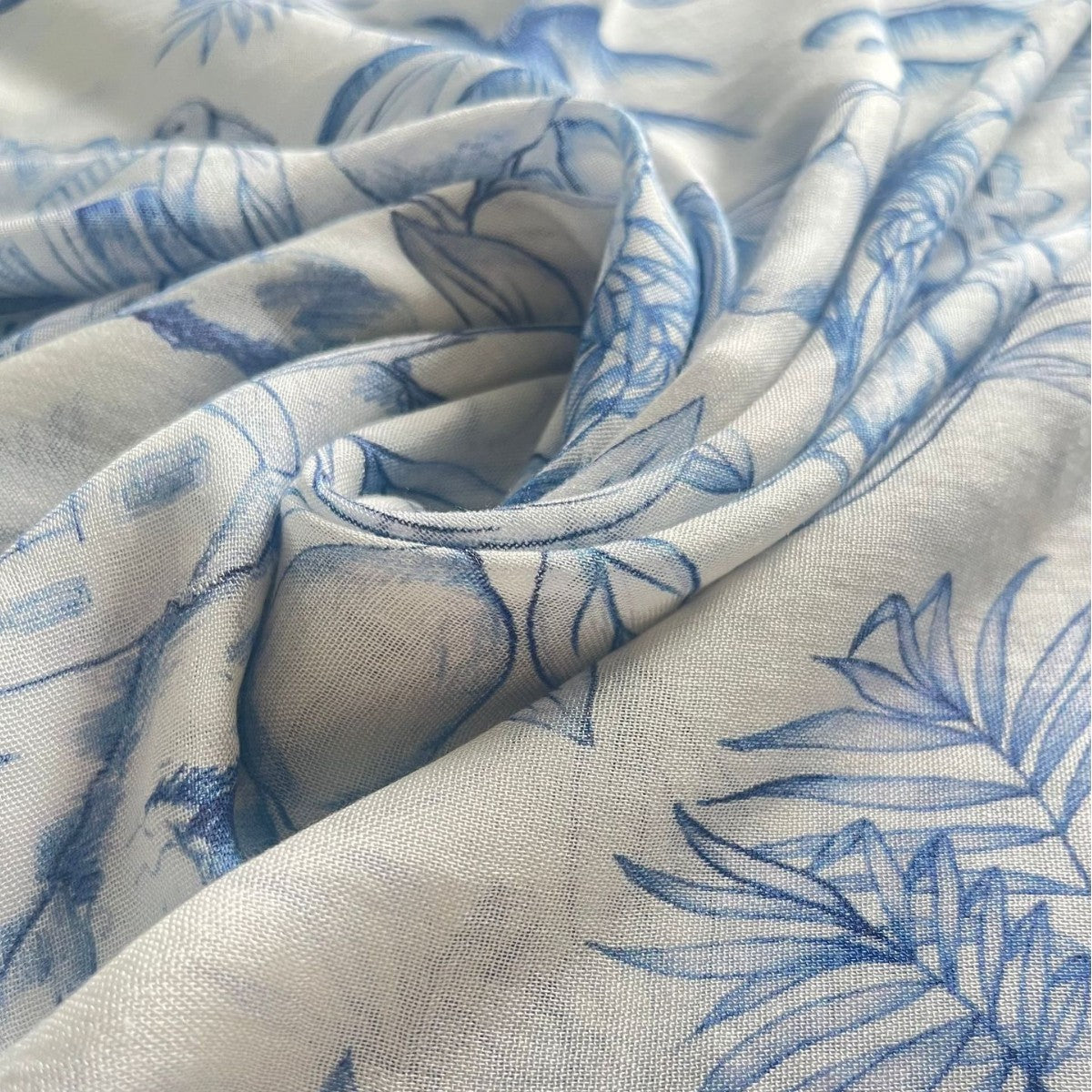 Versatile Watercolor Print Headscarf Soft Breathable Hijab (MH165)