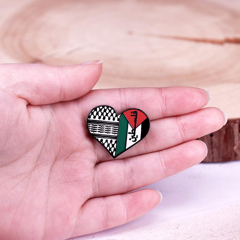 MAC114 Palestine Keffiyeh Heart Enamel Badge Brooch - Mariam's Collection