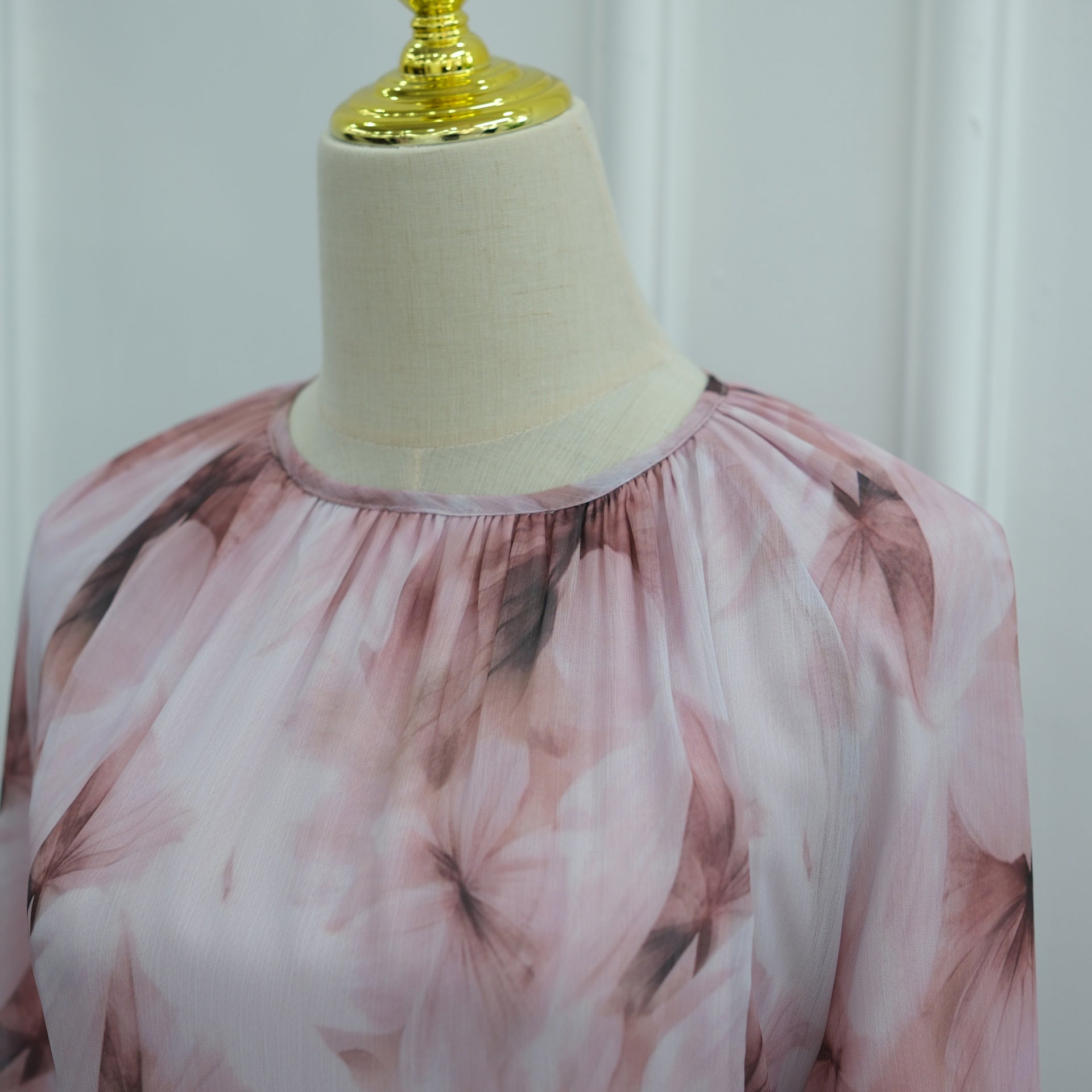 Watercolour Print Double-Layer Flared-Sleeve Maxi Dress(MA479)