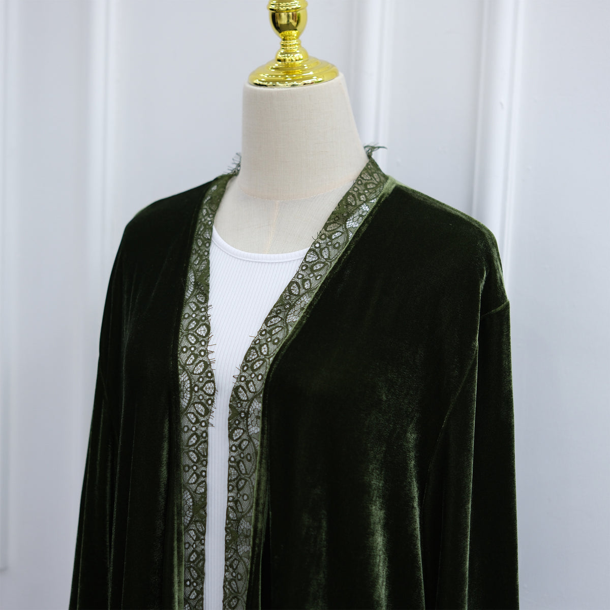 Velvet-Look Lace-Panel Longline Cardigan(MOA352)