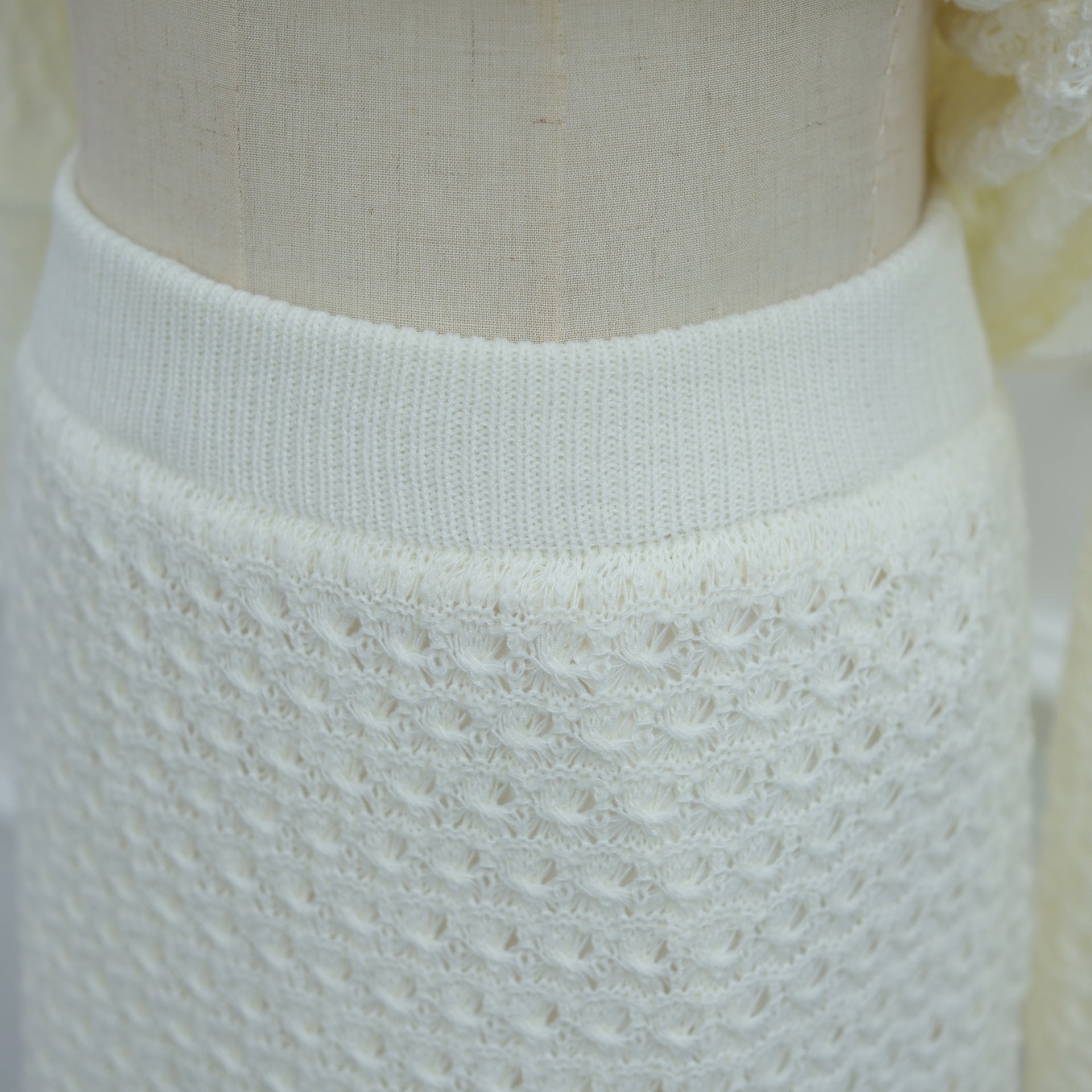Ensemble coordonné Sweater Crochet ajouré & Jupe Maxi Doublée (MS523)