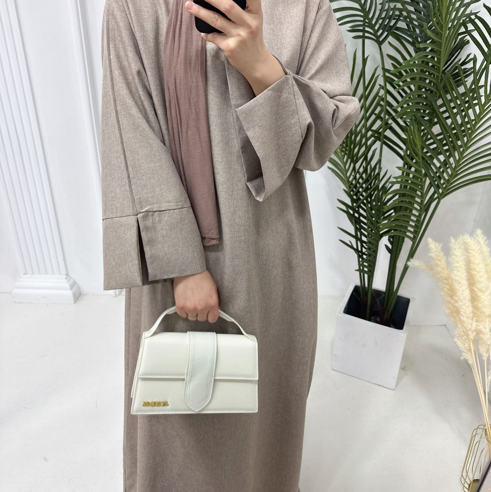 MA104 Elegant Loose Abaya with Pockets