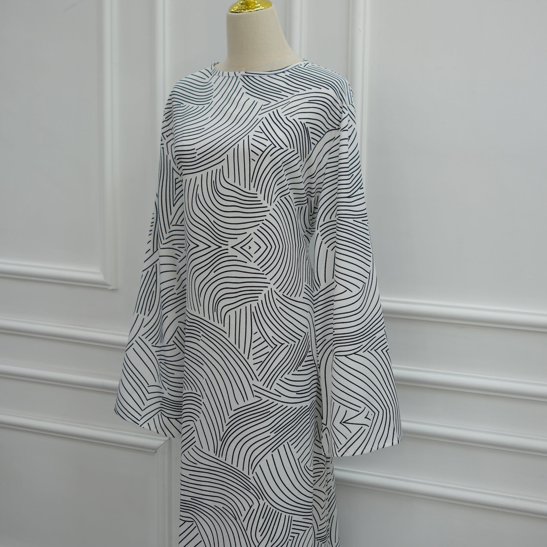 Printed Washed-Crinkle Bell Sleeve Maxi Dress(MS474)