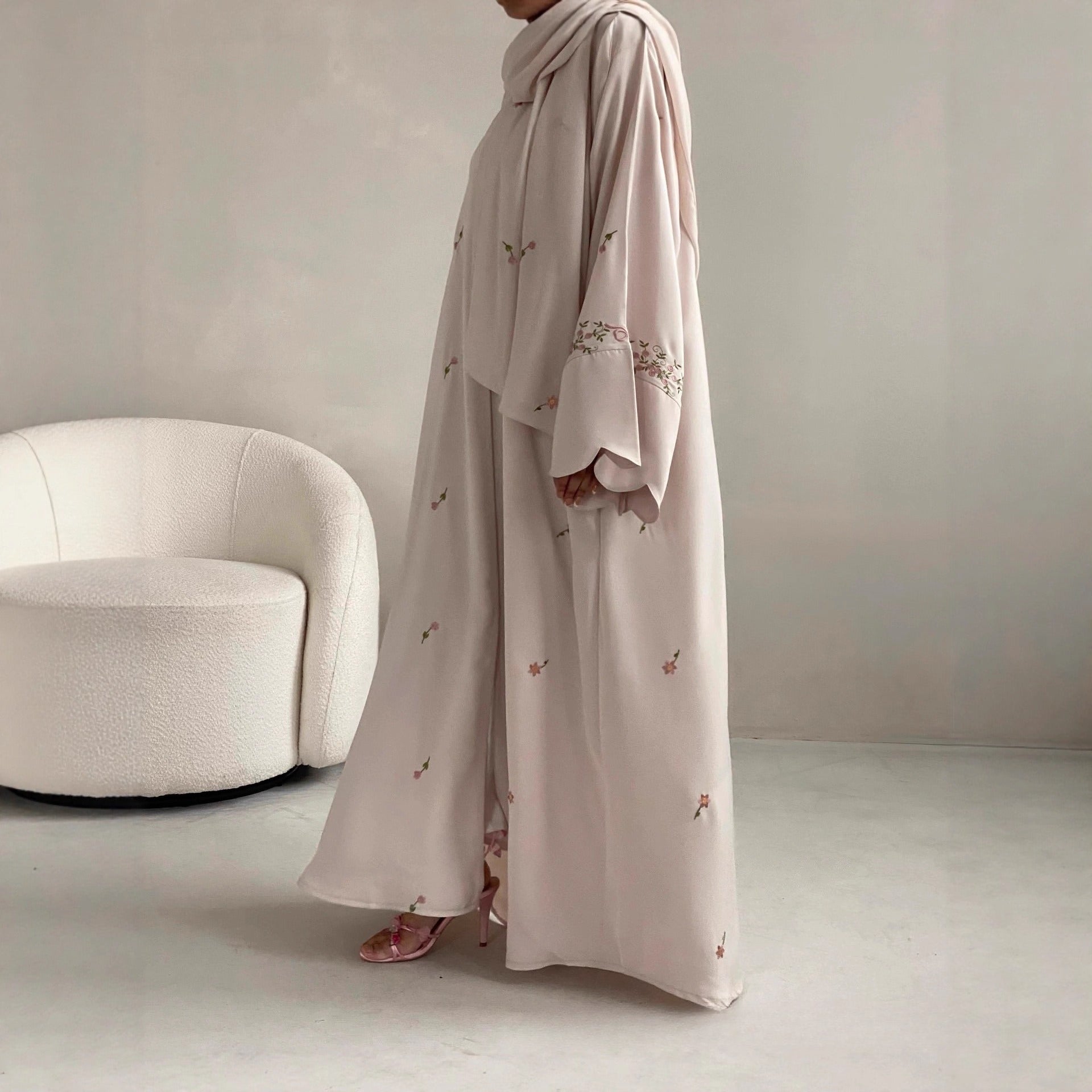 Embroidered Floral Abaya with Matching Hijab(MOA277)