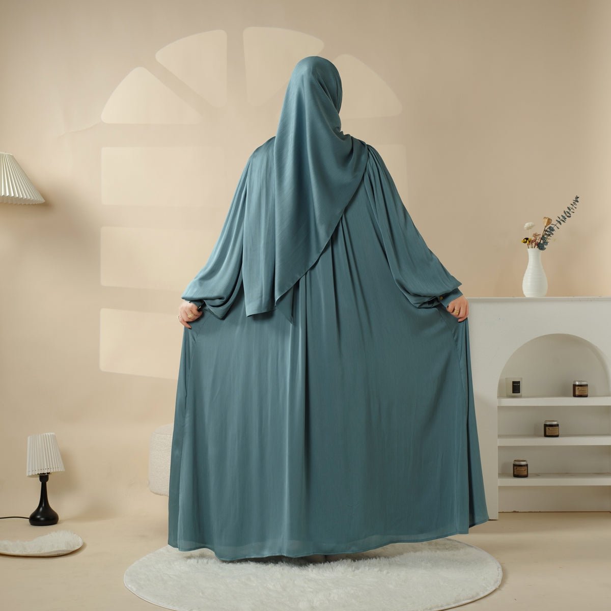Pleated Shoulder Crinkle Open Abaya – Archive Abaya