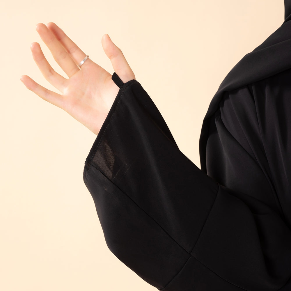 Premium Muslimah Essentials Gift Set | Abaya, Prayer Mat, Tasbih & Tote Bag (MR090)
