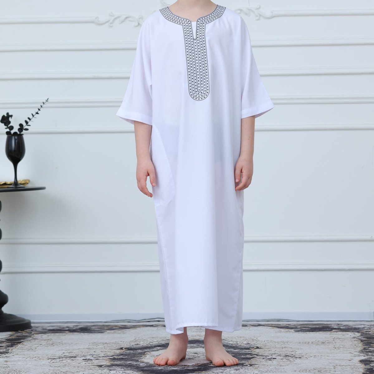 Black Geometric Trim Islamic Thobe(MKB018) - Mariam's Collection