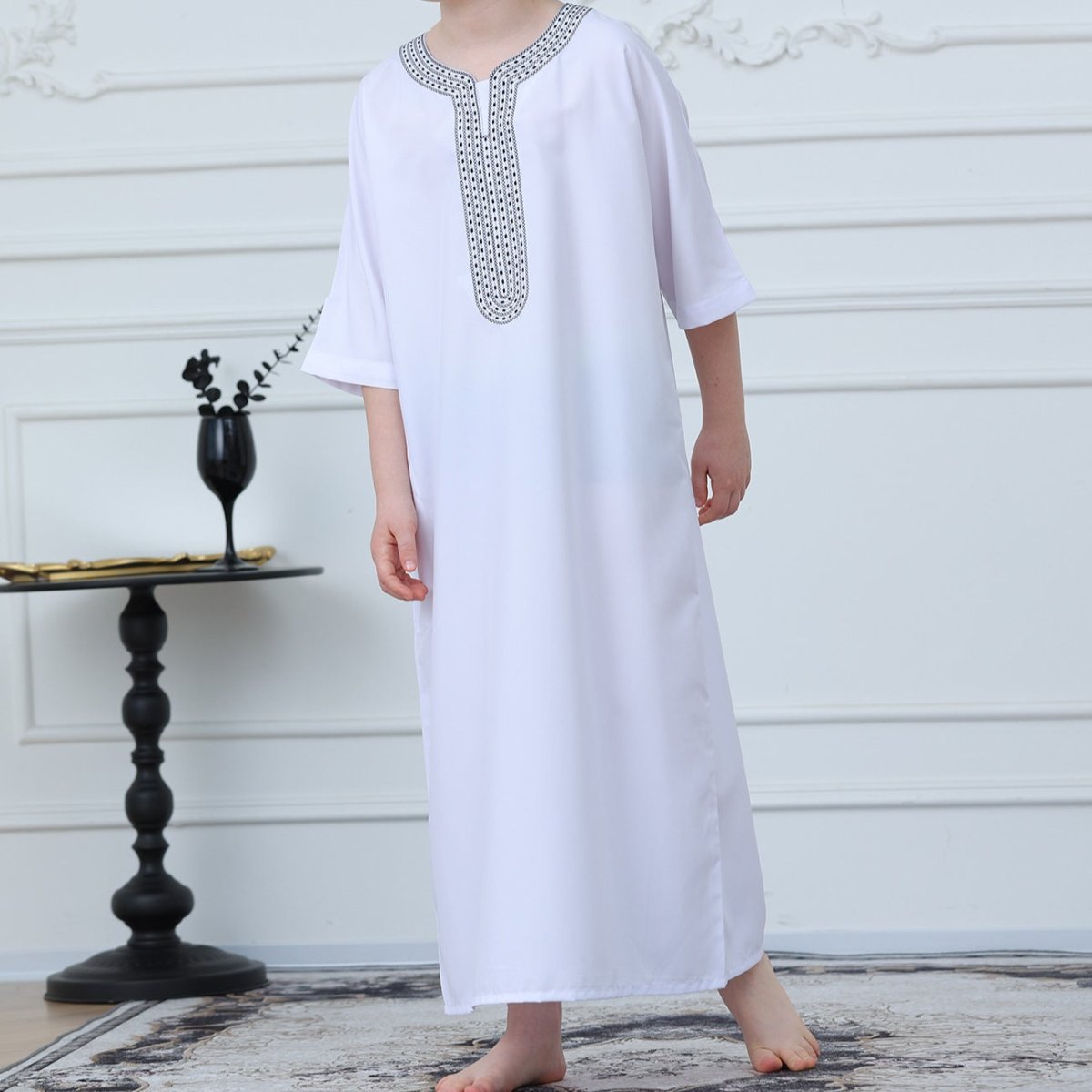 Black Geometric Trim Islamic Thobe(MKB018) - Mariam's Collection