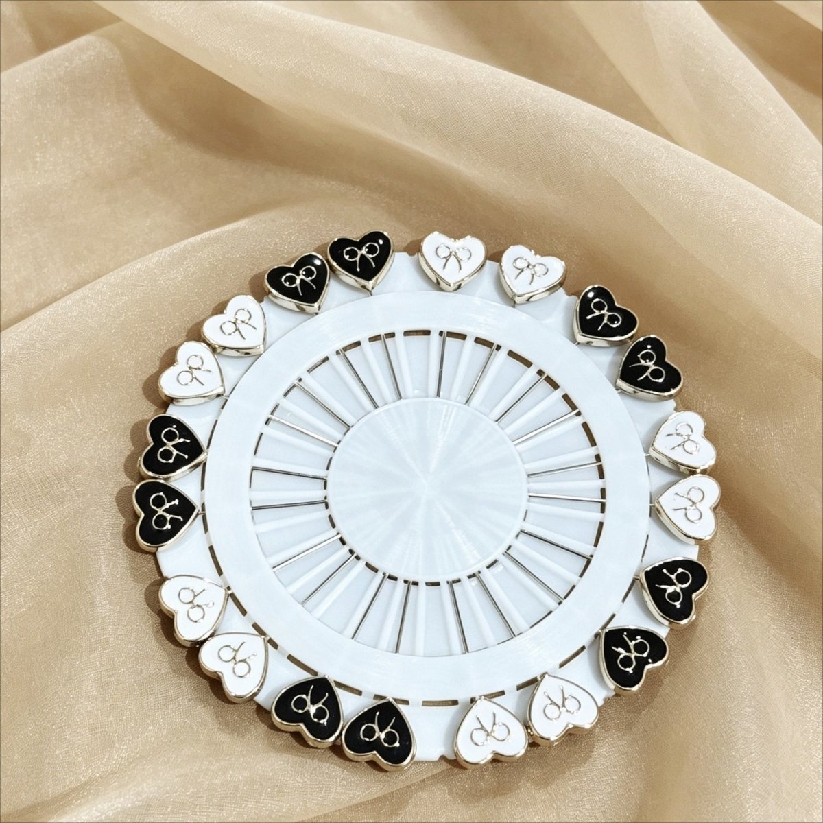 Black & White Enamel Hijab Pins Set(MAC434) - Mariam's Collection