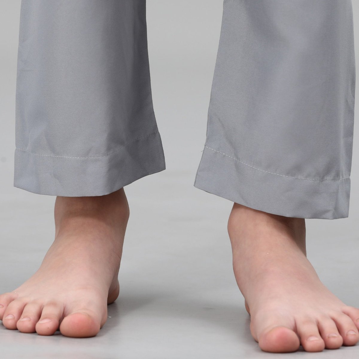 Boys' Embroidered Thobe Set with Pants(MKB034) - Mariam's Collection