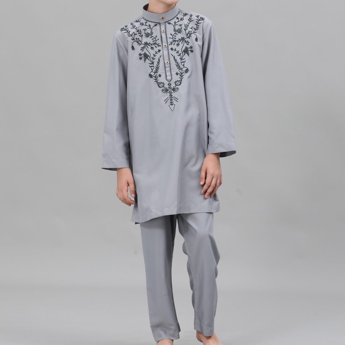 Boys' Embroidered Thobe Set with Pants(MKB034) - Mariam's Collection
