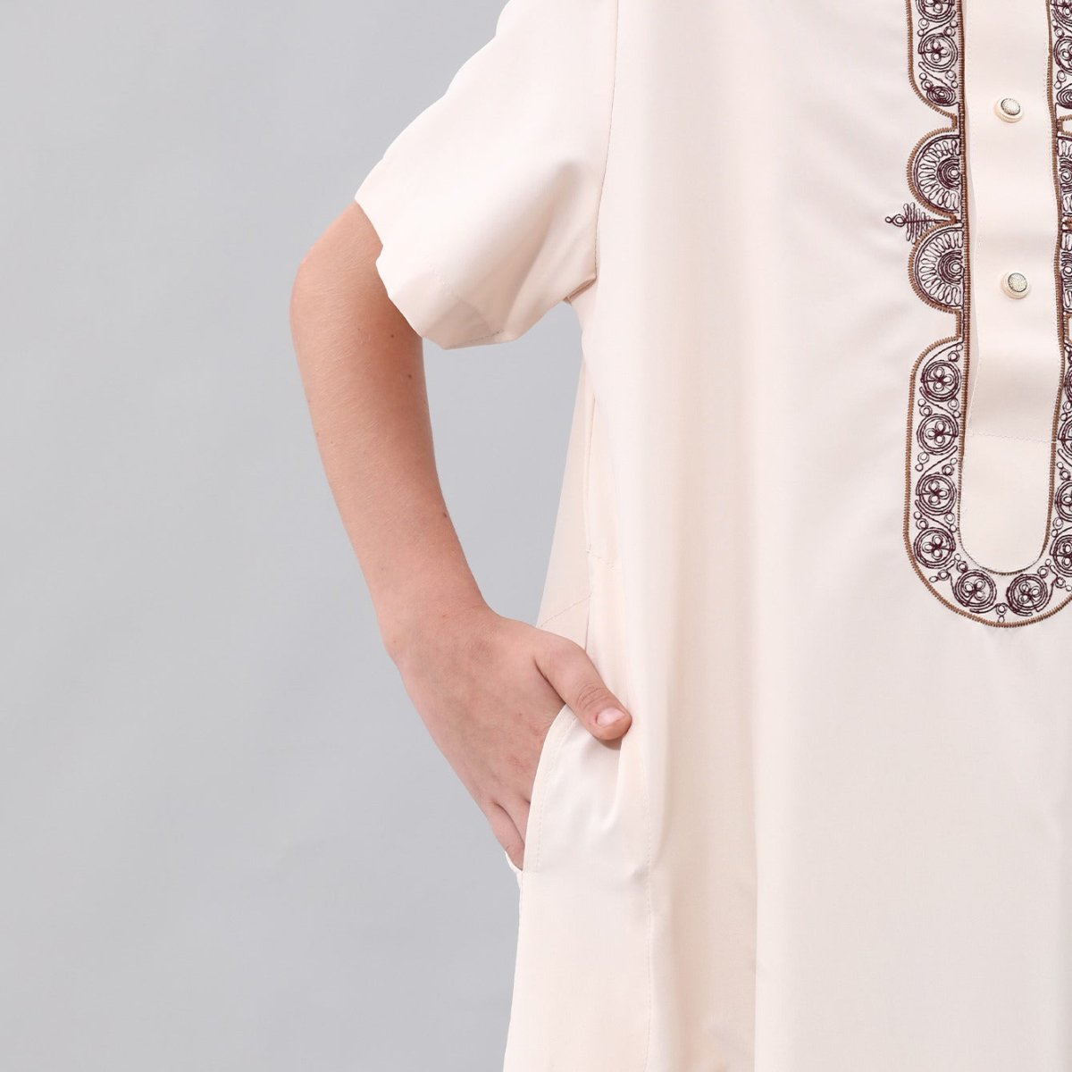 Boys' Embroidered Thobe with Chest Pocket(MKB026) - Mariam's Collection