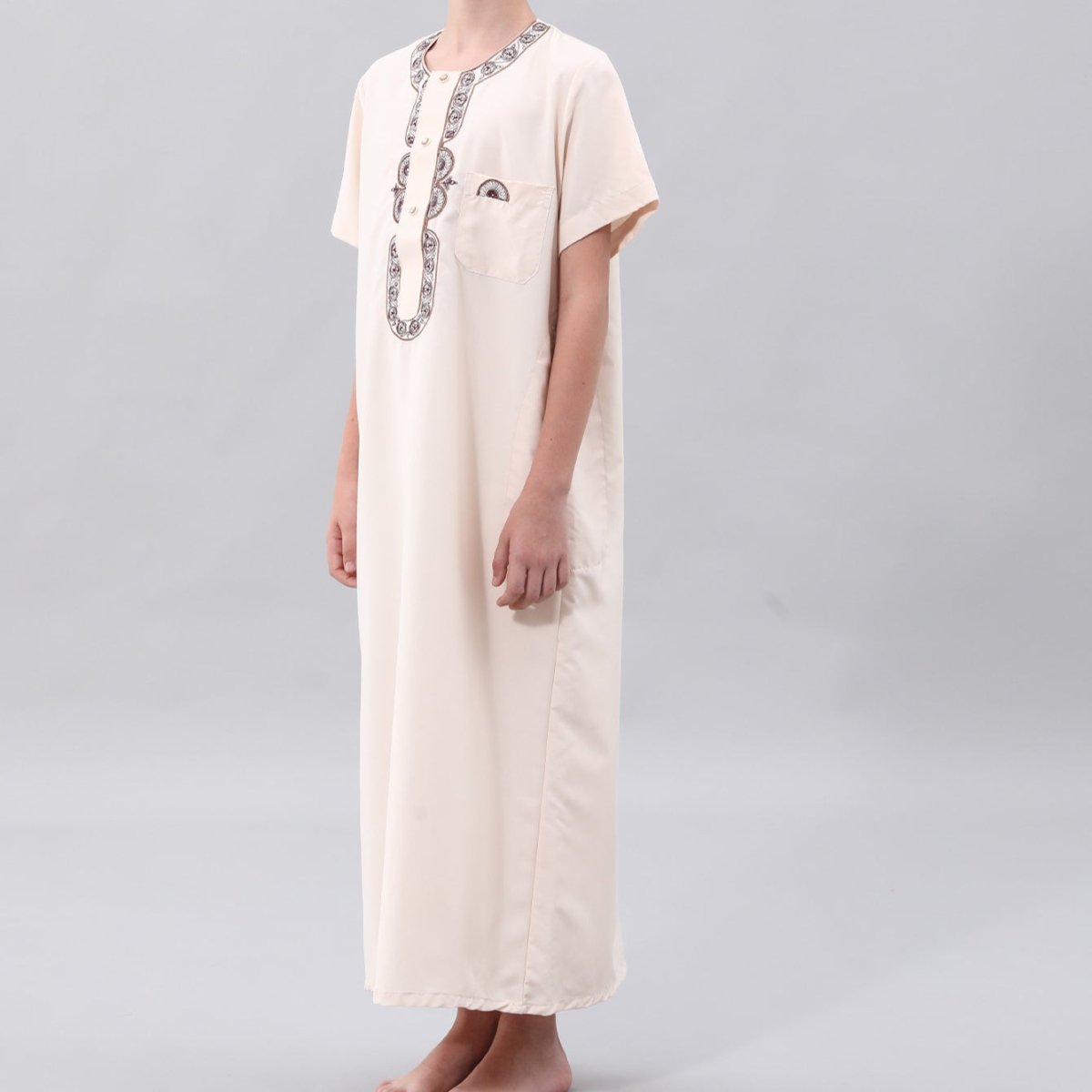 Boys' Embroidered Thobe with Chest Pocket(MKB026) - Mariam's Collection