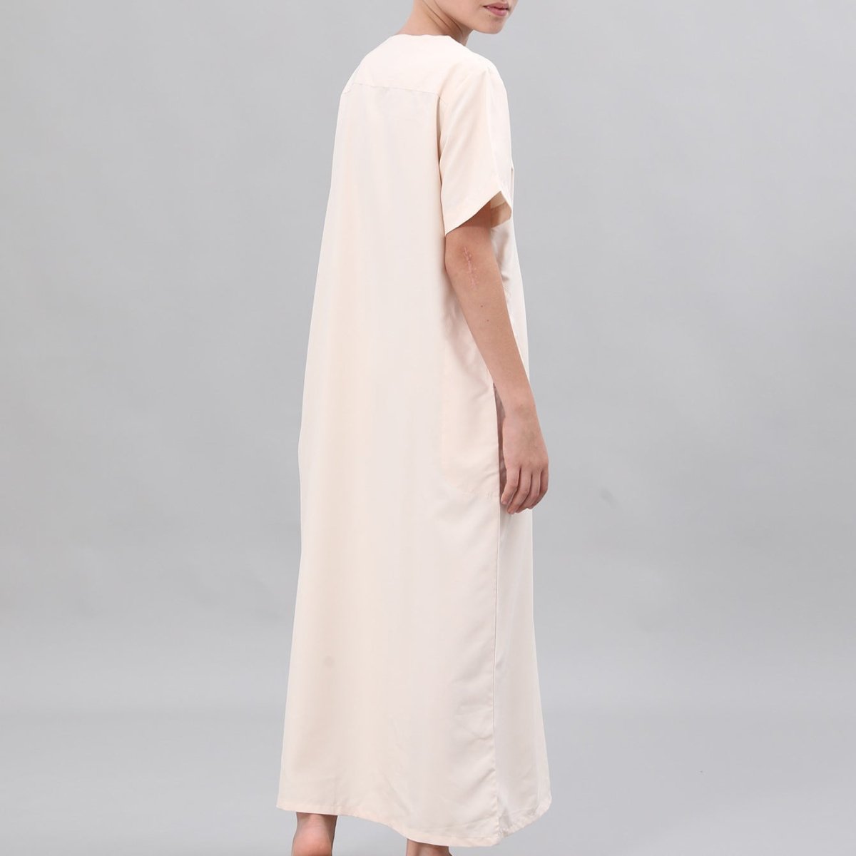 Boys' Embroidered Thobe with Side Pockets(MKB035) - Mariam's Collection