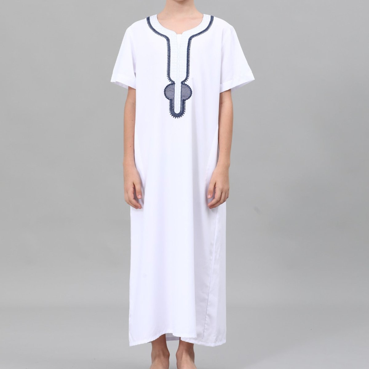 Boys' Embroidered Thobe with Side Pockets(MKB035) - Mariam's Collection