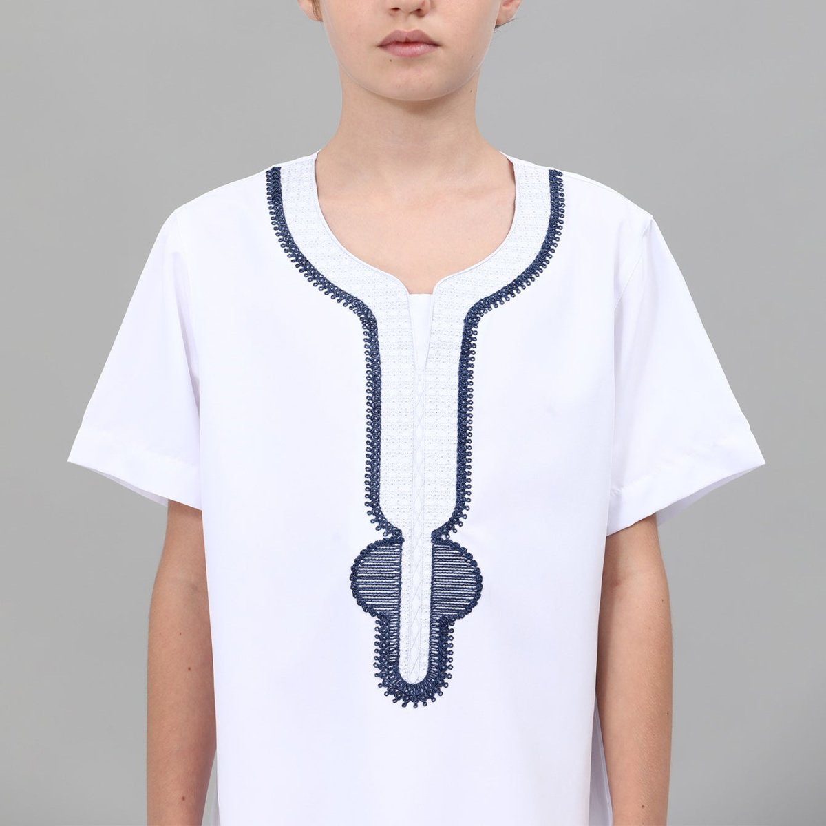 Boys' Embroidered Thobe with Side Pockets(MKB035) - Mariam's Collection