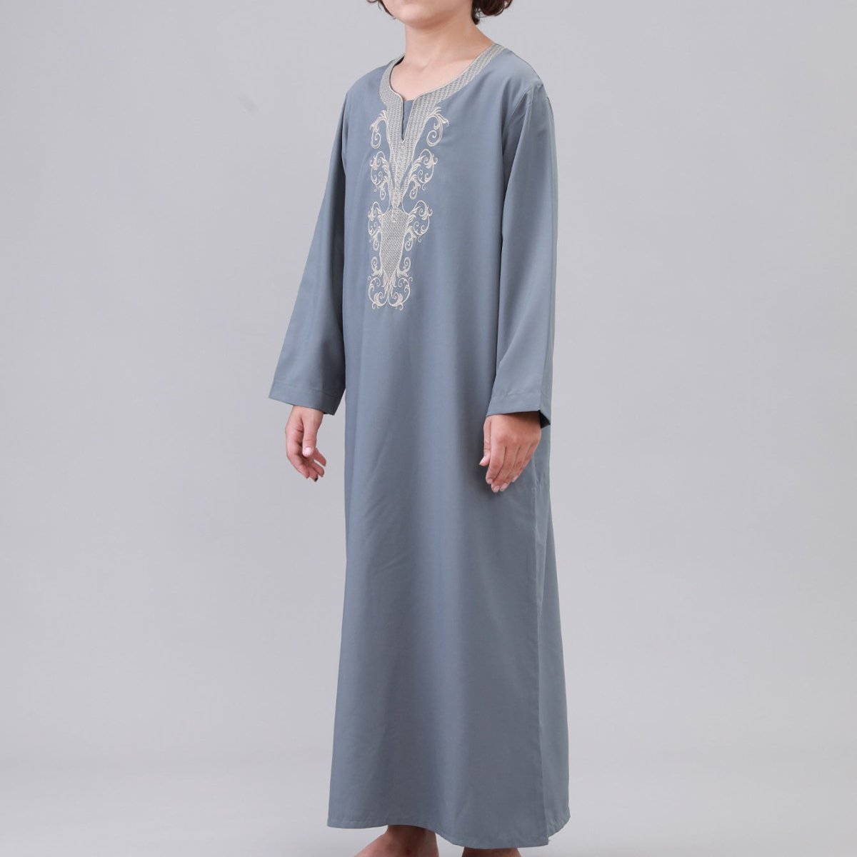 Boys' Embroidered Thobe with Side Pockets(MKB035) - Mariam's Collection