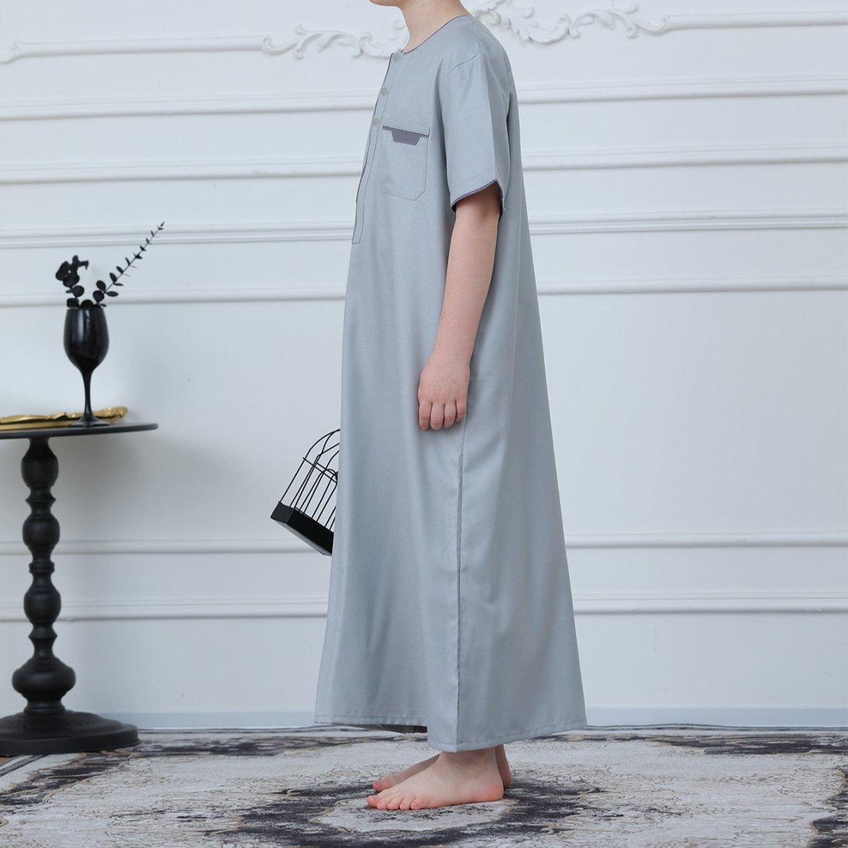 Boys' Thobe with Contrast Stitching & Pockets(MKB033) - Mariam's Collection