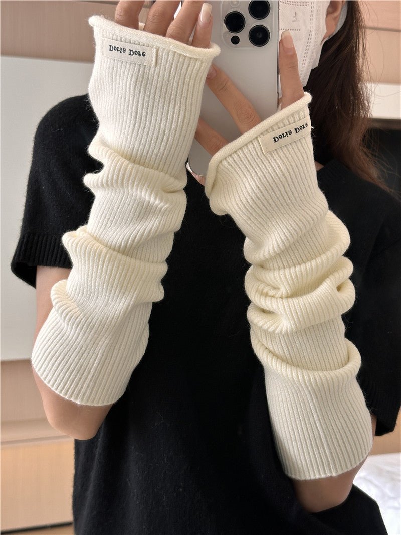 ‌Cascading Knit Sleeve Covers Cozy Elegance for Layered Style (MAC312) - Mariam's Collection