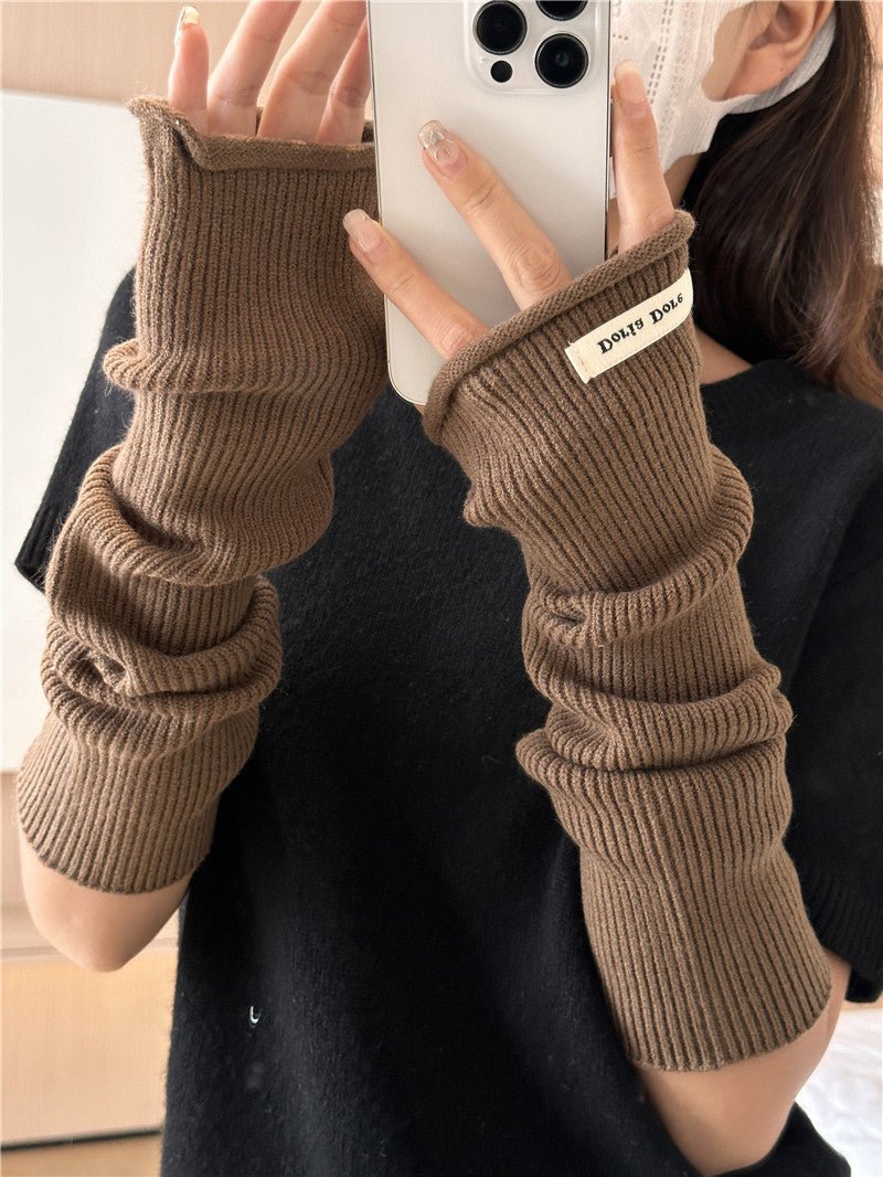 ‌Cascading Knit Sleeve Covers Cozy Elegance for Layered Style (MAC312) - Mariam's Collection