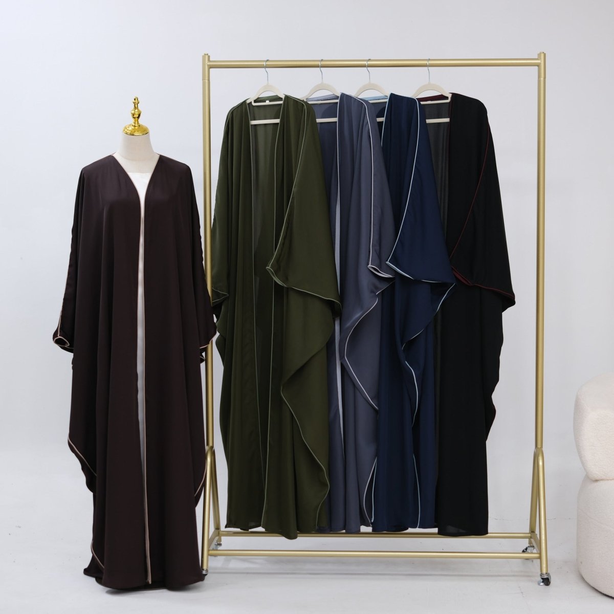 Contrast Piped Batwing Open Abaya – Nida Open Abaya