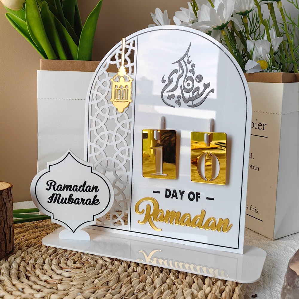 Creative Ramadan Countdown Acrylic Ornament (MAC381) - Mariam's Collection