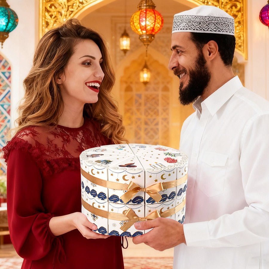 Creative Triangle Cake Gift Blind Box Set