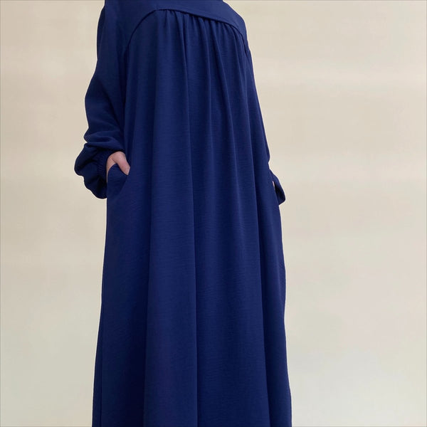 Lightweight crepe umrah abaya with hidden chest pocket in forest olive