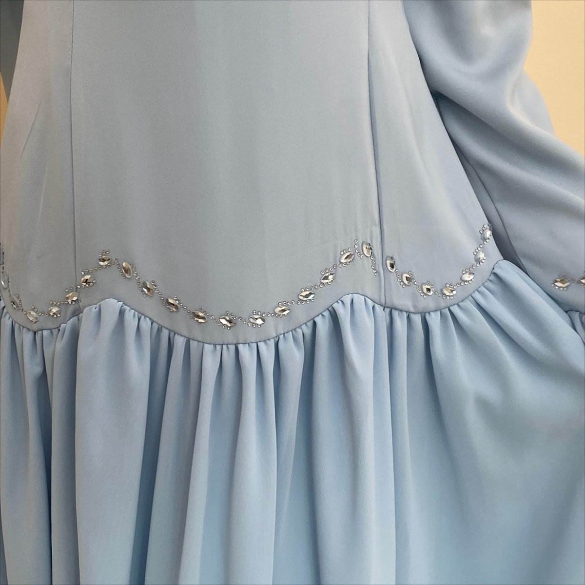 Crystal Waist Chain Dress with Ruffle Cuffs(MS306) - Mariam's Collection