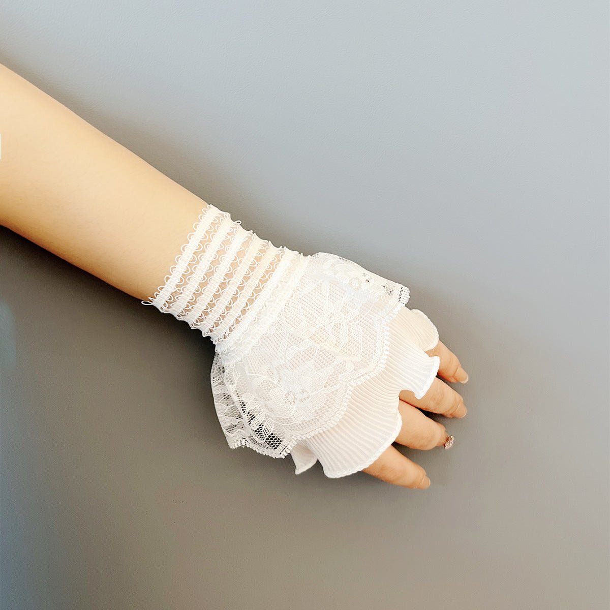 Double Layer Lace Ruffle Cuff Sleeves(MAC421) - Mariam's Collection