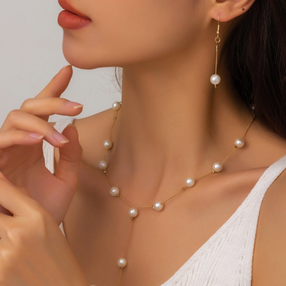 Elegance Pearl Earrings & Necklace Ensemble (MAC313) - Mariam's Collection