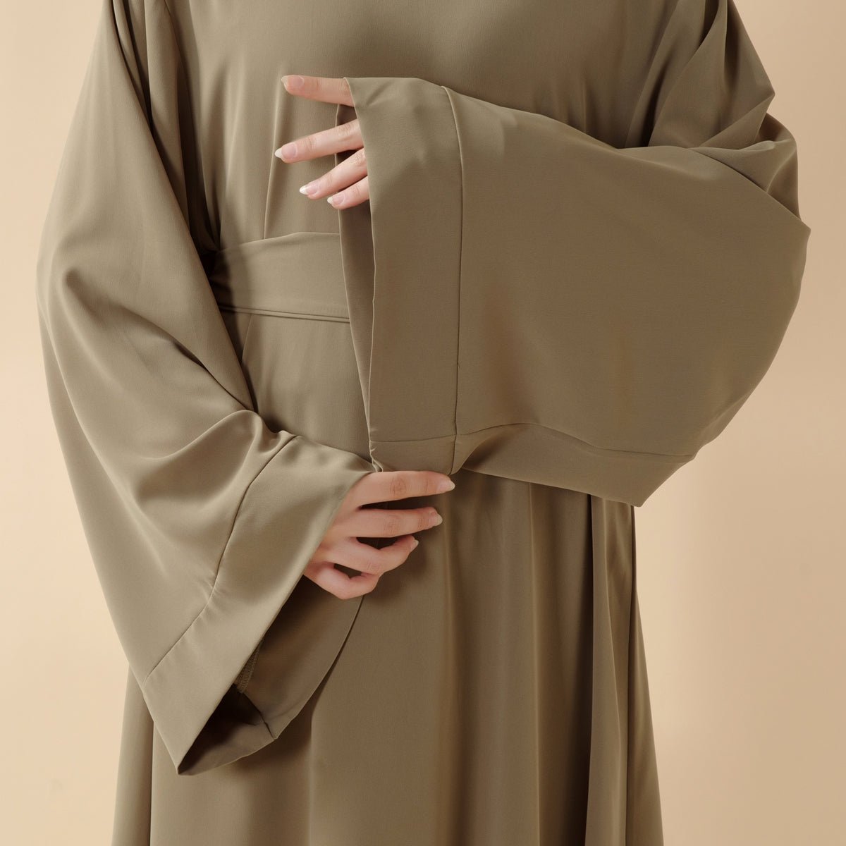 Elegant Solid Color Abaya For Muslimahs (MA036) - Mariam's Collection