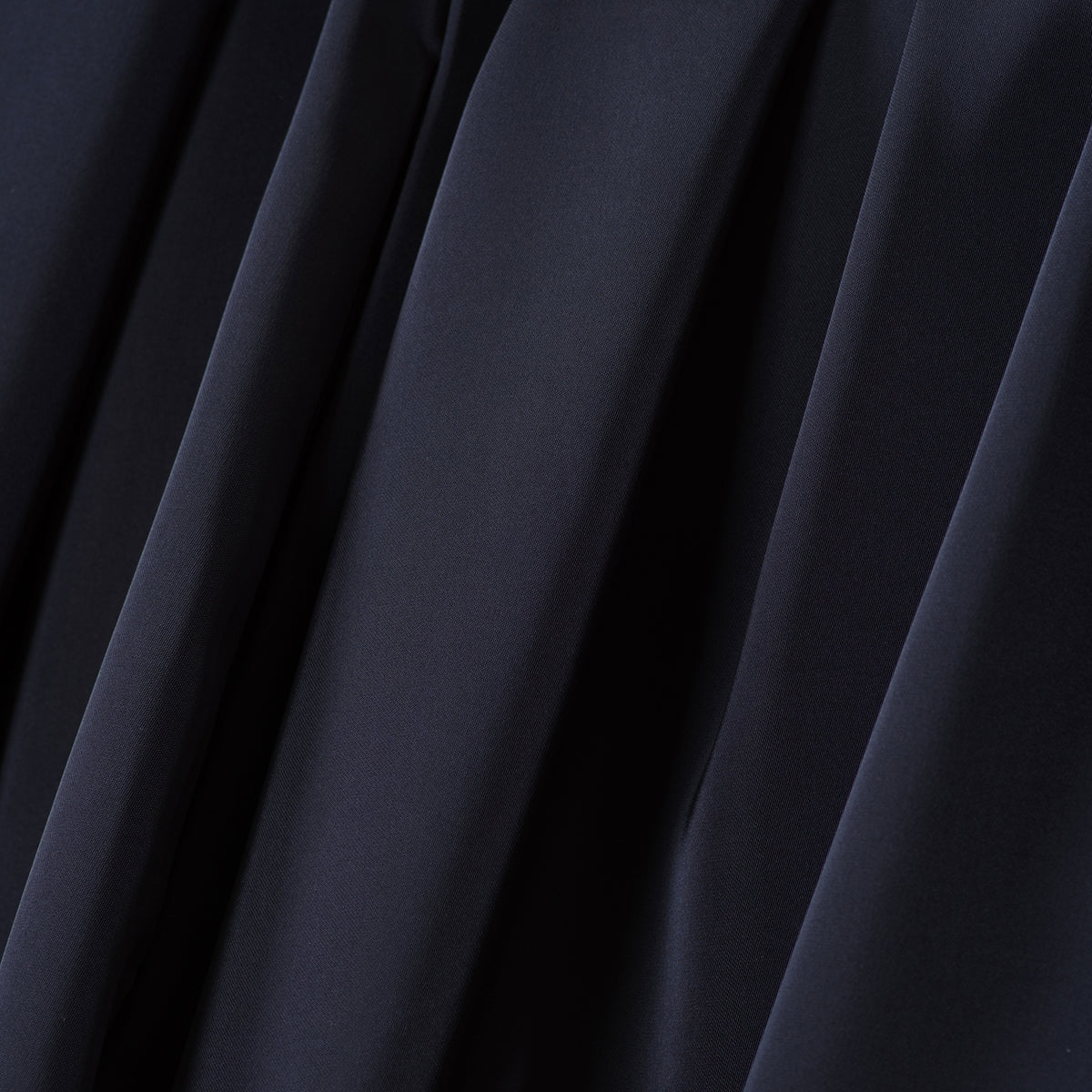 Essential Premium Loose Fit Abaya 2 - Piece Set with Versatile Pockets (MA120) - Mariam's Collection